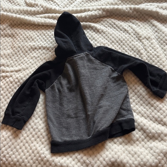 Spider-Man zipper hoodie - Picture 3 of 3